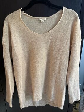 GAP V-Neck Metallic Gold Sweater